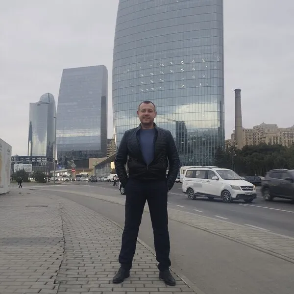 Виктор